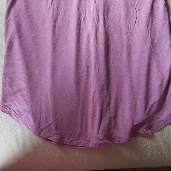 VS PINK Muscle Tee Tank Top Purple - Picture 5 of 6
